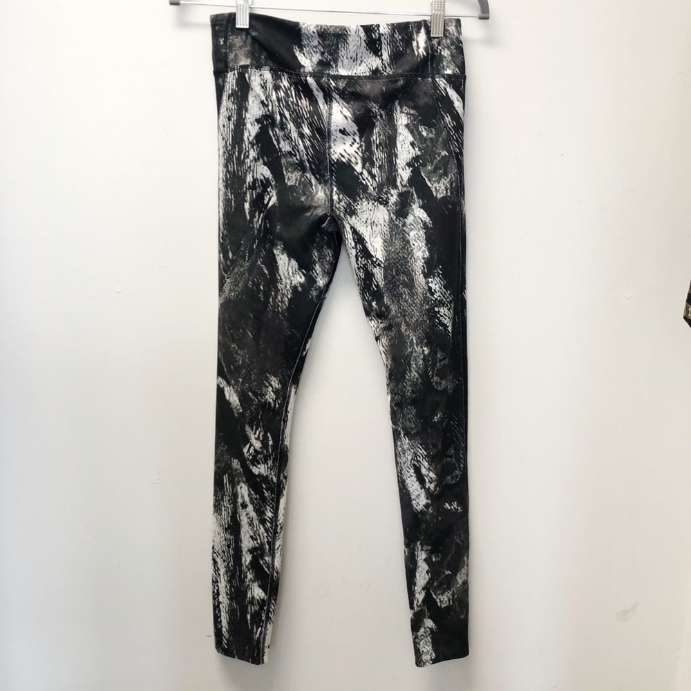 Under Armour Leggings, SZ M